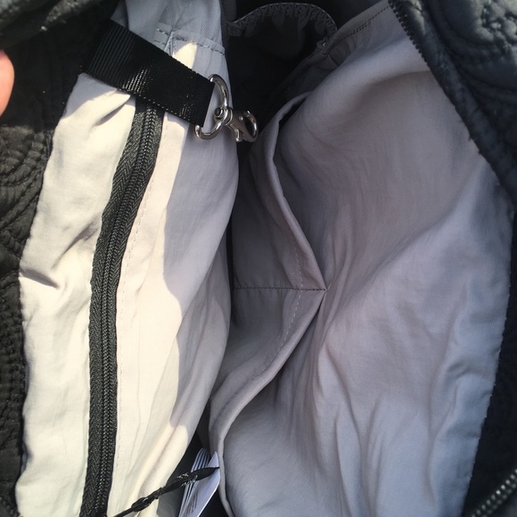 Boxy backpack in Central Park North Stop - Picture 4 of 8